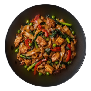 Pad Kee Mao au poulet et légumes croquants – Nouilles de riz sautées